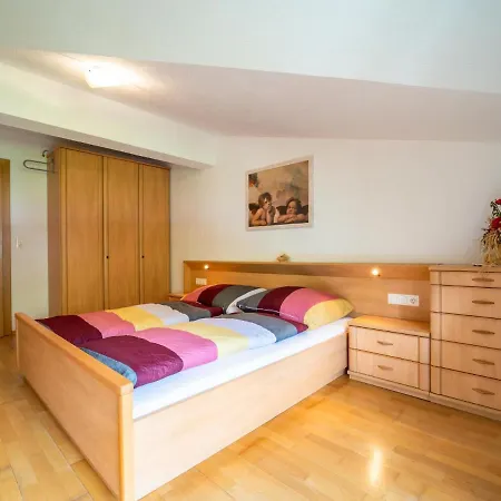Aringer Apartment