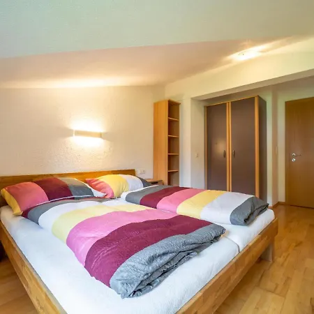 Aringer Apartment *